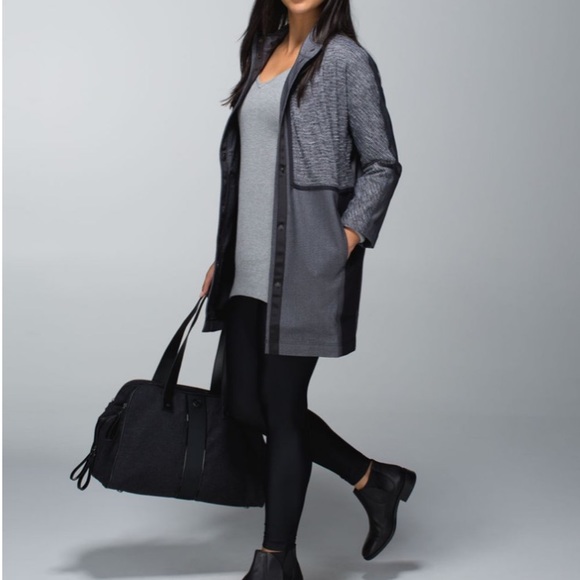 Lululemon | Cocoon Car Coat | Size XS - Picture 1 of 13